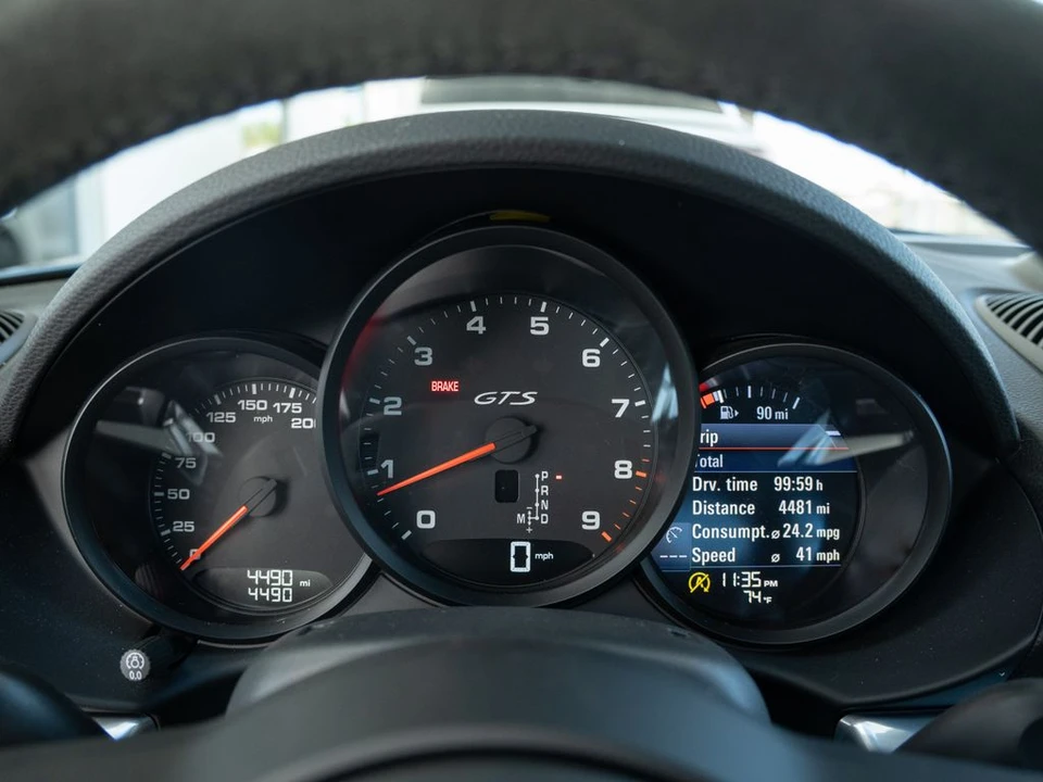 2025 Porsche 718 Cayman GTS 4.0 - Image 14 of 26