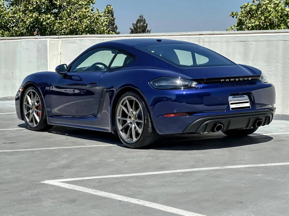 2025 Porsche 718 Cayman GTS 4.0 - Image 3 of 4
