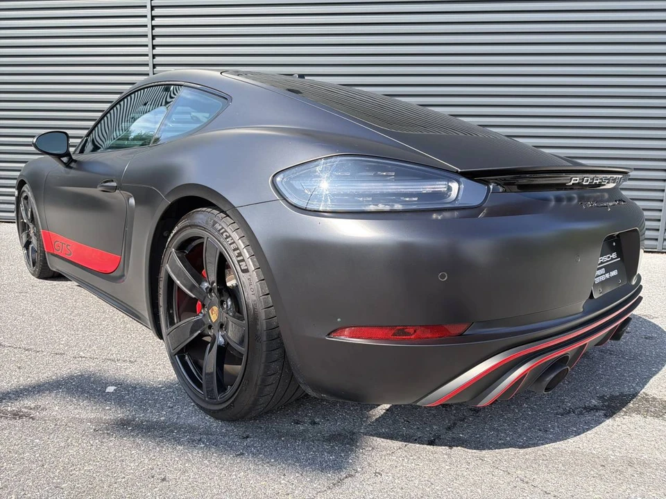 2025 Porsche 718 Cayman GTS 4.0 - Image 3 of 4