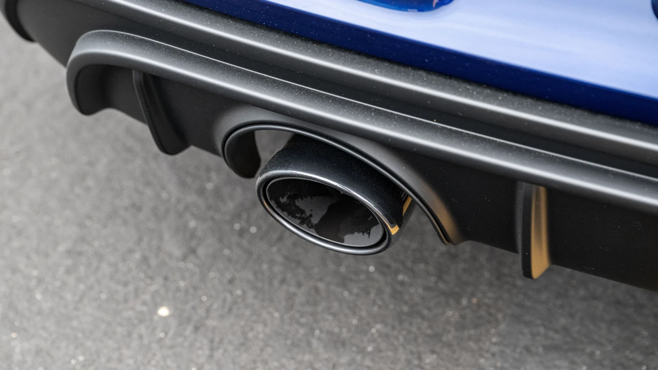 2025 Porsche 718 Cayman GTS 4.0 - Image 28 of 31