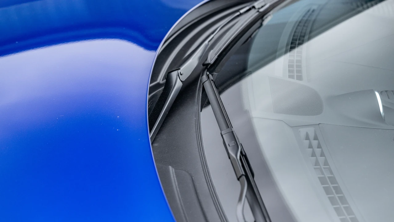 2025 Porsche 718 Cayman GTS 4.0 - Image 23 of 31