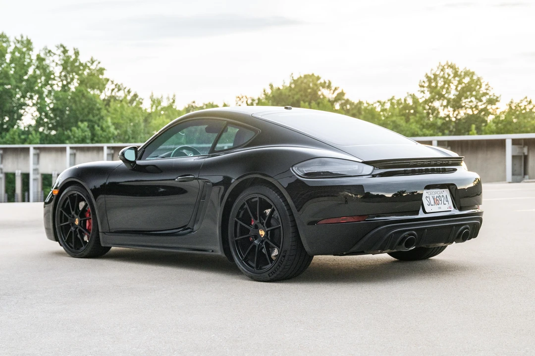 2025 Porsche 718 Cayman GTS 4.0 - Image 9 of 31