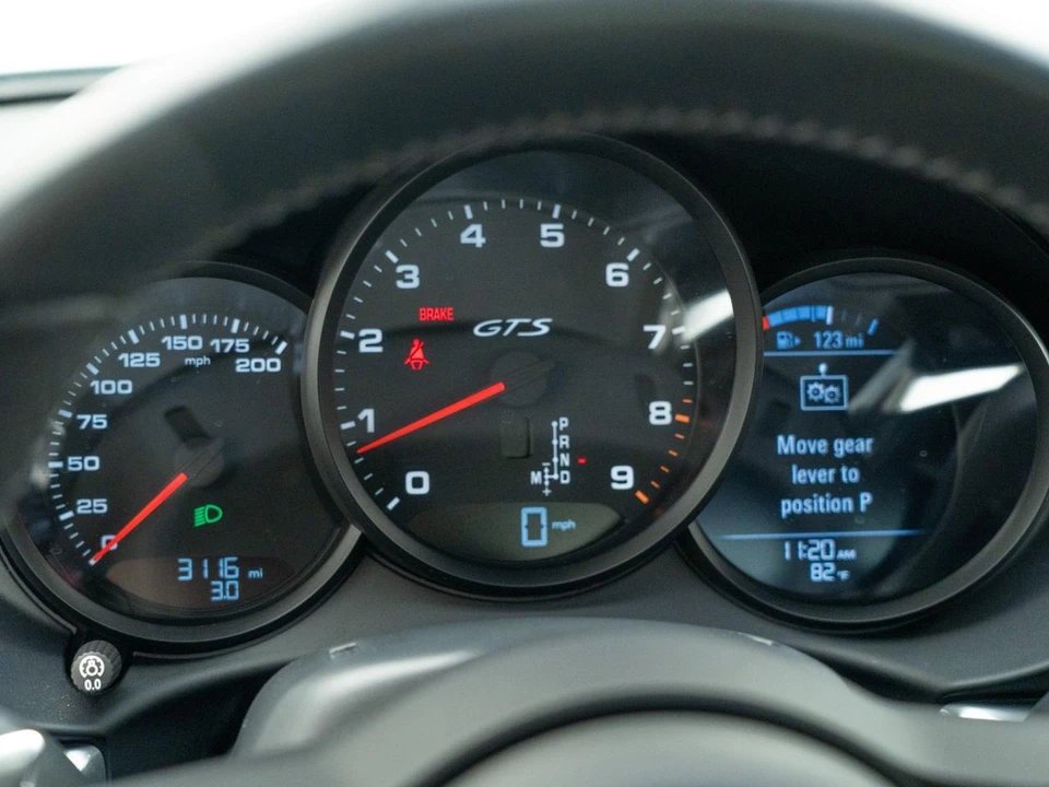 2025 Porsche 718 Cayman GTS 4.0 - Image 25 of 31