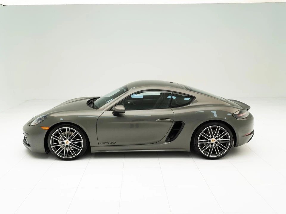 2025 Porsche 718 Cayman GTS 4.0 - Image 3 of 31