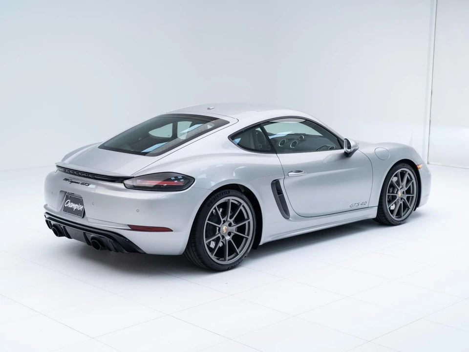 2025 Porsche 718 Cayman GTS 4.0 - Image 10 of 31