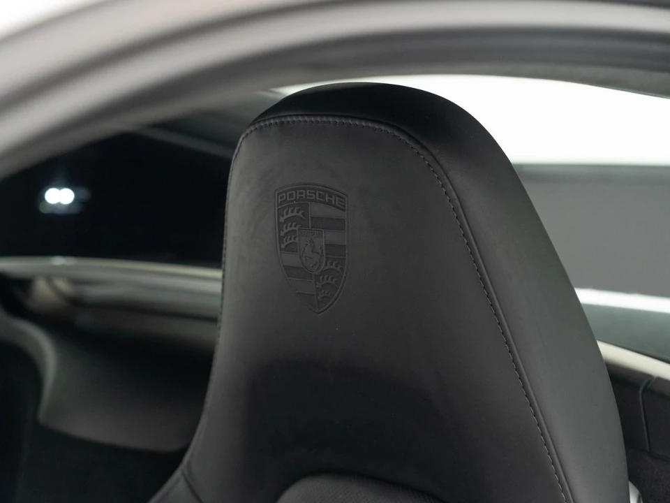 2025 Porsche 718 Cayman GTS 4.0 - Image 20 of 31