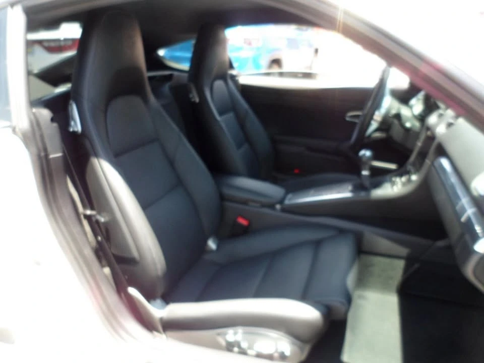 2025 Porsche 718 Cayman - Image 19 of 20