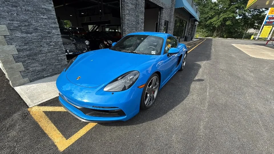 2025 Porsche 718 Cayman - Image 15 of 15