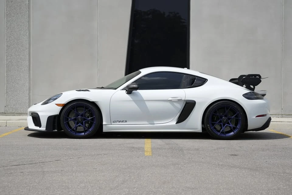 2025 Porsche 718 Cayman - Image 3 of 20
