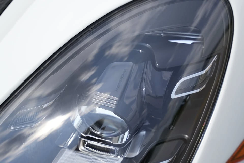 2025 Porsche 718 Cayman - Image 7 of 20