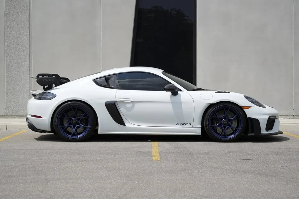 2025 Porsche 718 Cayman - Image 4 of 20