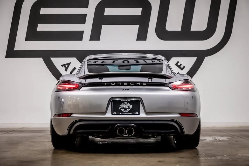 2025 Porsche 718 Cayman - Image 4 of 14