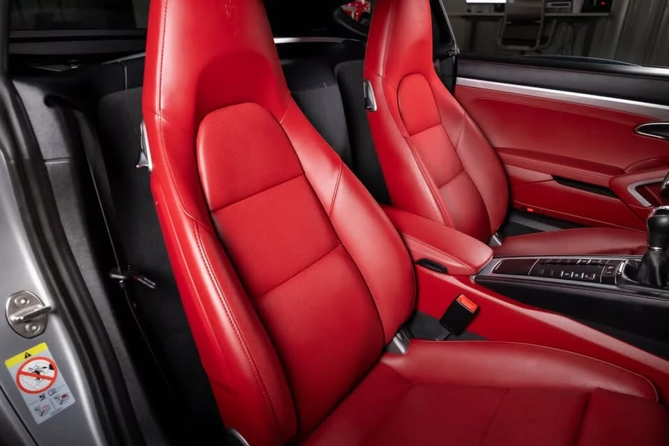 2025 Porsche 718 Cayman - Image 9 of 14