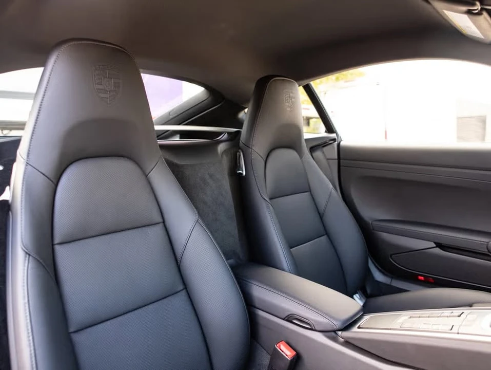 2025 Porsche 718 Cayman S - Image 15 of 20
