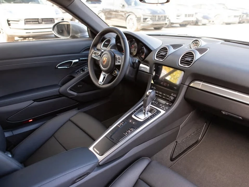 2025 Porsche 718 Cayman S - Image 16 of 20
