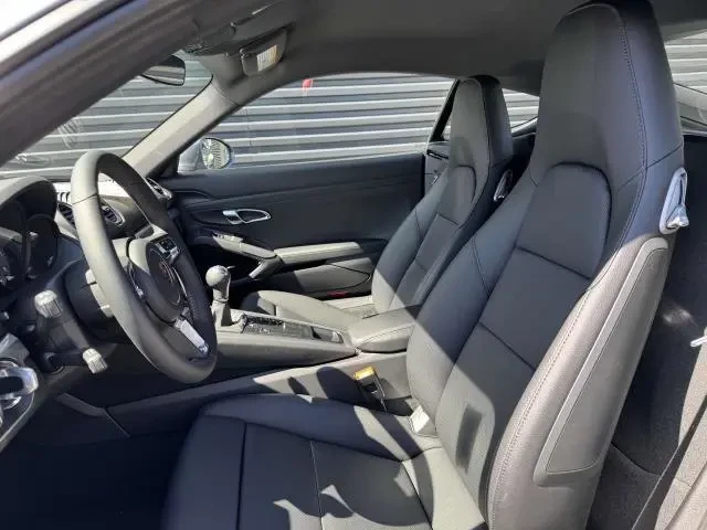 2025 Porsche 718 Cayman S - Image 5 of 6