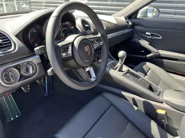2025 Porsche 718 Cayman S - Image 4 of 6