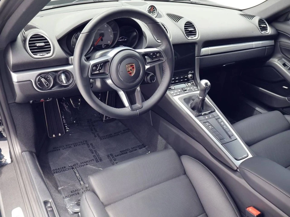 2025 Porsche 718 Cayman S - Image 4 of 5