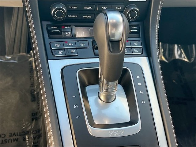2025 Porsche 718 Cayman - Image 8 of 12