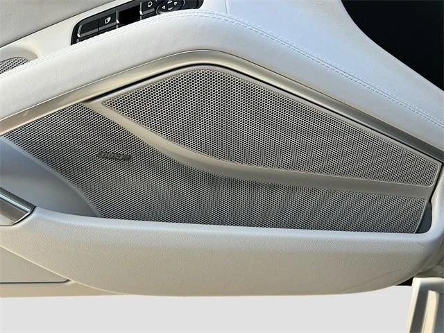 2025 Porsche 718 Cayman - Image 10 of 12