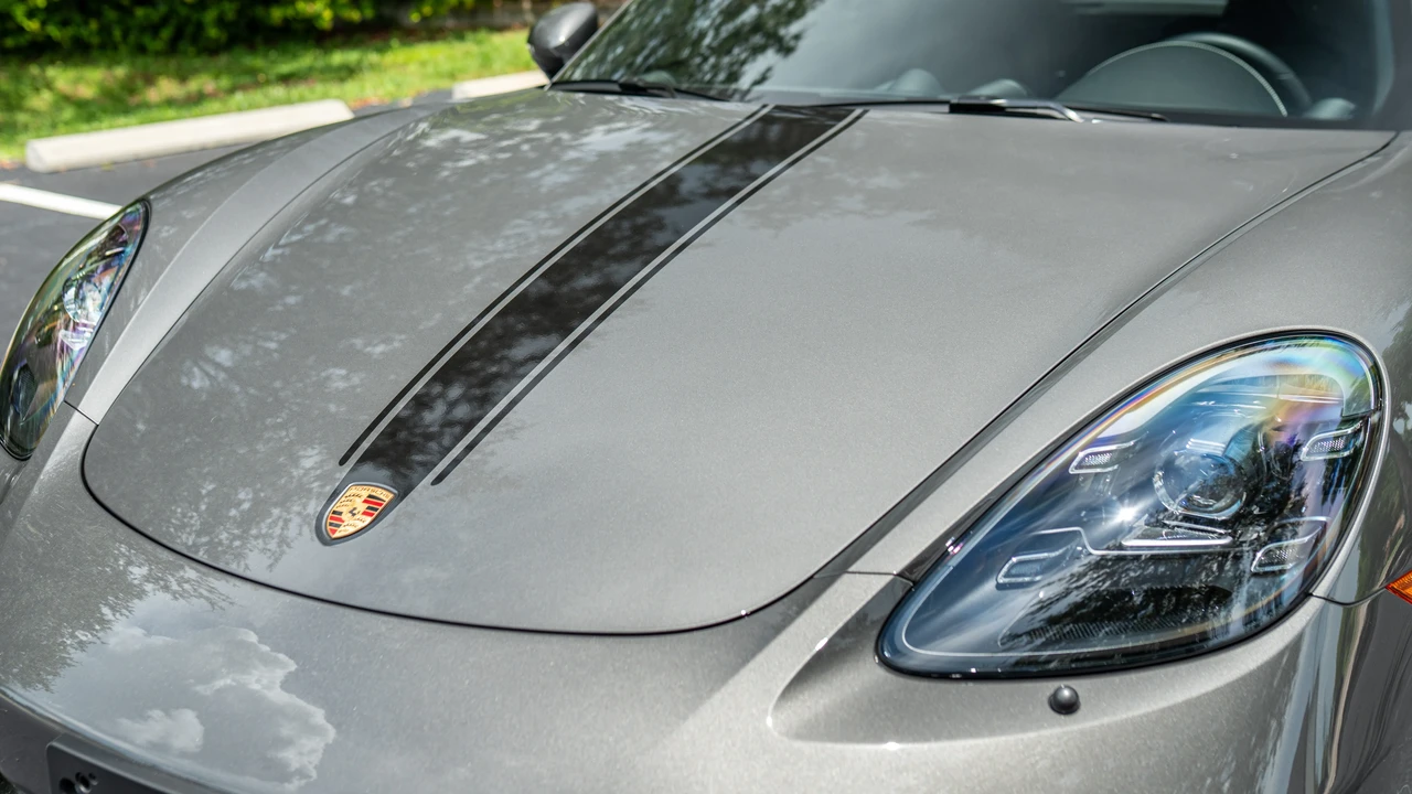 2025 Porsche 718 Cayman - Image 31 of 31