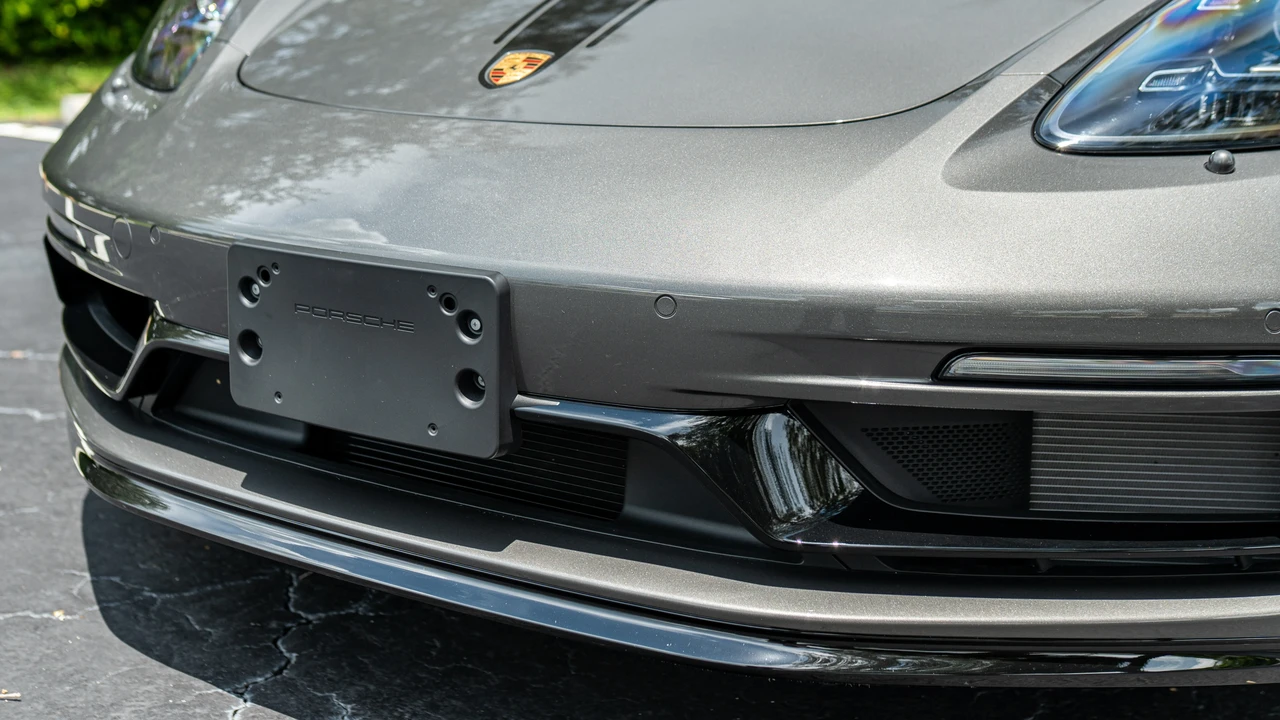 2025 Porsche 718 Cayman - Image 30 of 31