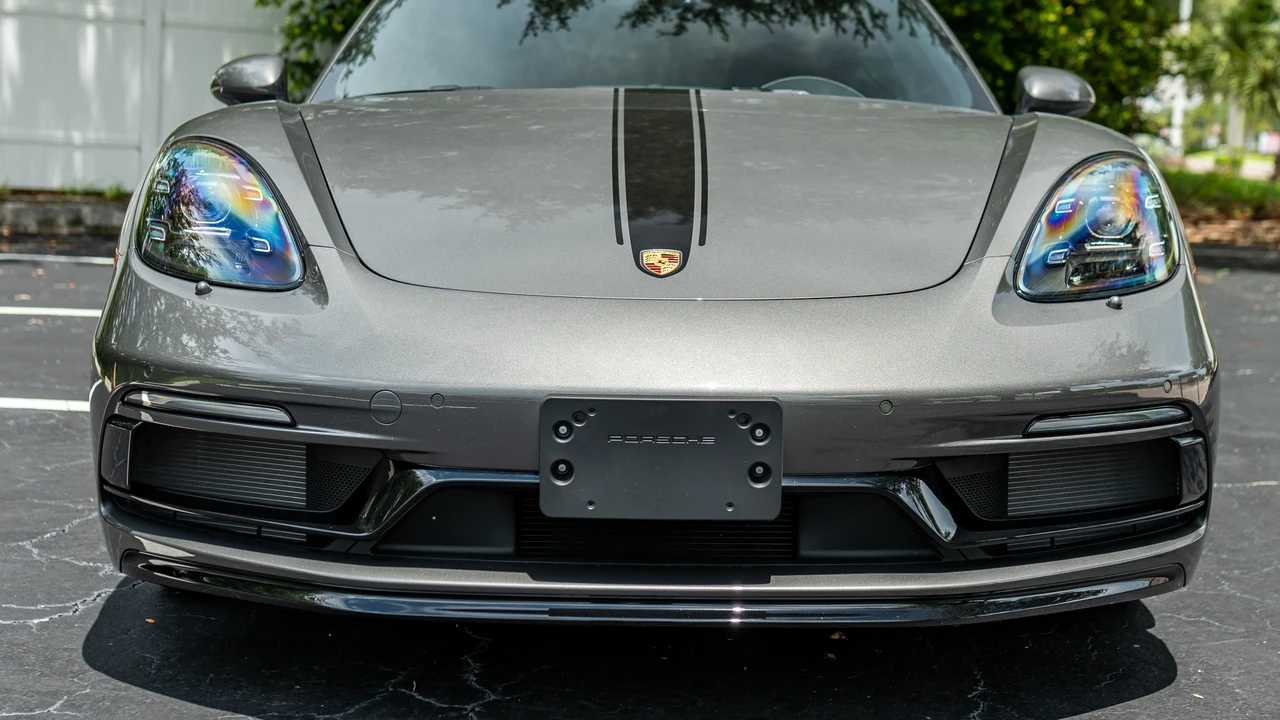 2025 Porsche 718 Cayman - Image 11 of 31