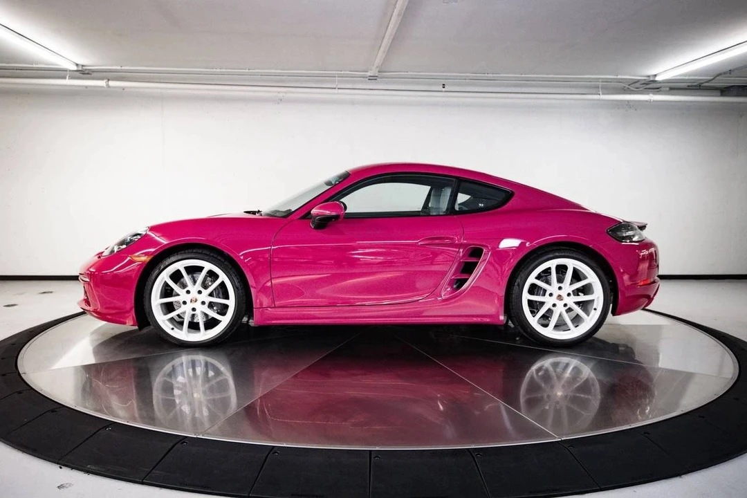 2025 Porsche 718 Cayman - Image 2 of 4