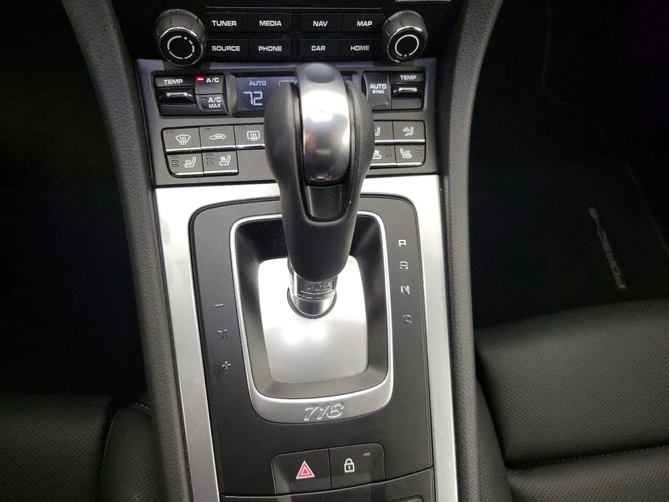 2025 Porsche 718 Cayman - Image 18 of 23