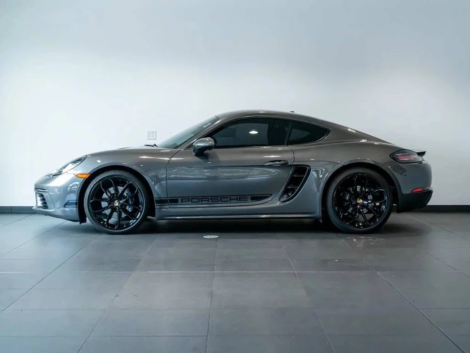 2025 Porsche 718 Cayman - Image 2 of 4