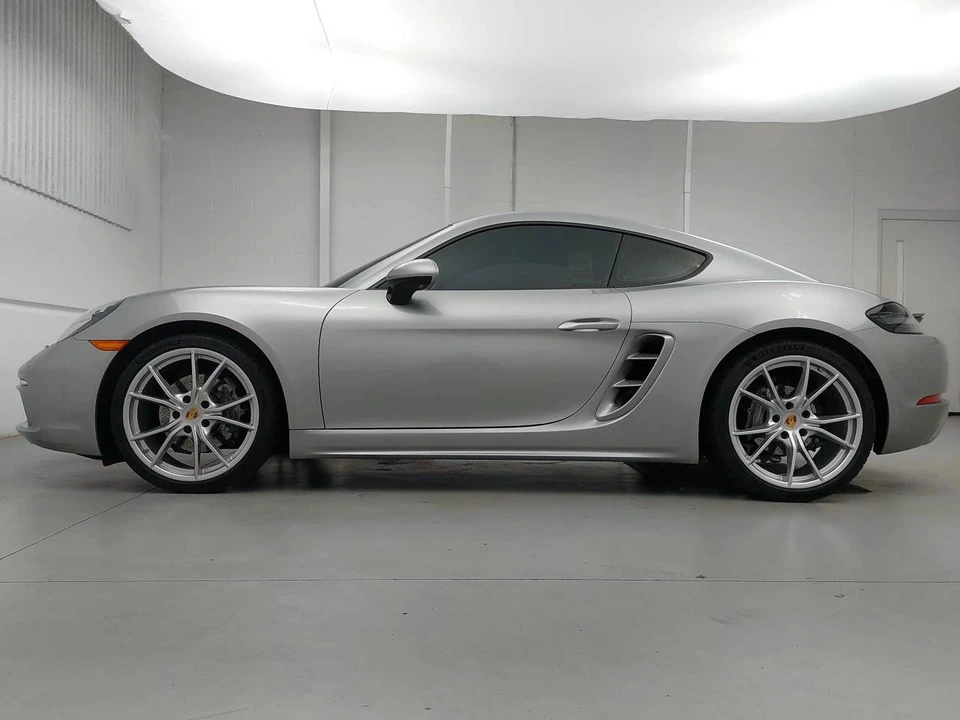 2025 Porsche 718 Cayman - Image 2 of 5