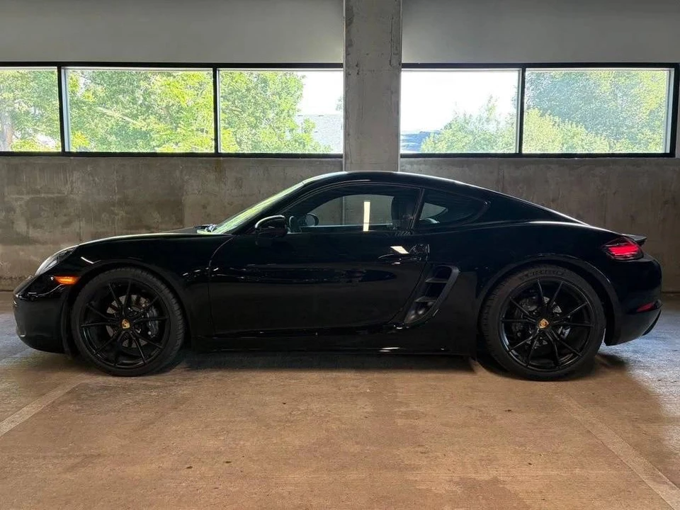 2025 Porsche 718 Cayman - Image 2 of 4