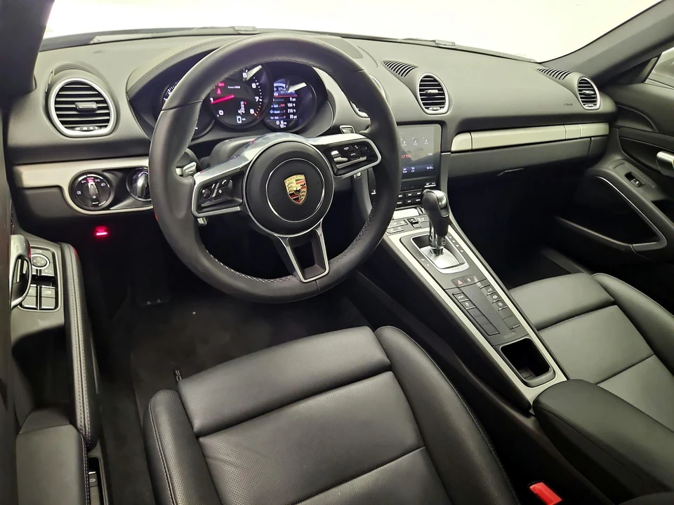 2025 Porsche 718 Cayman - Image 10 of 22