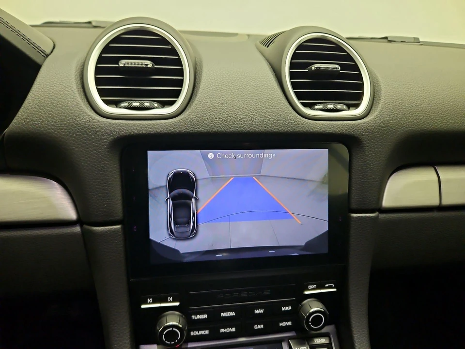 2025 Porsche 718 Cayman - Image 14 of 22