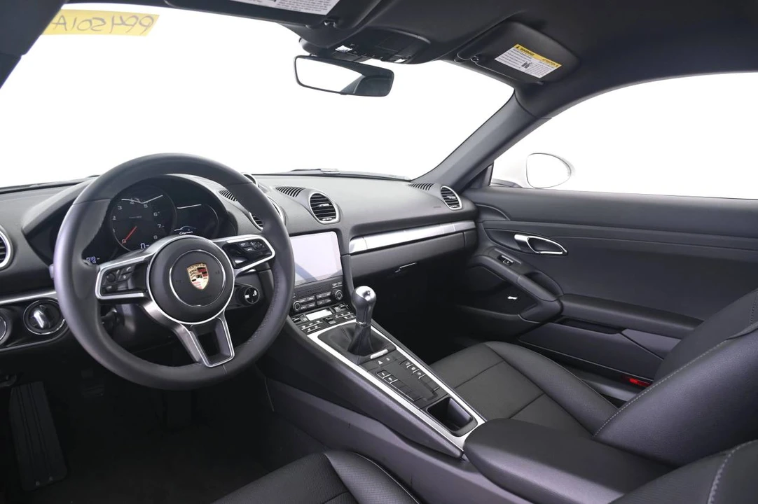 2025 Porsche 718 Cayman - Image 4 of 5