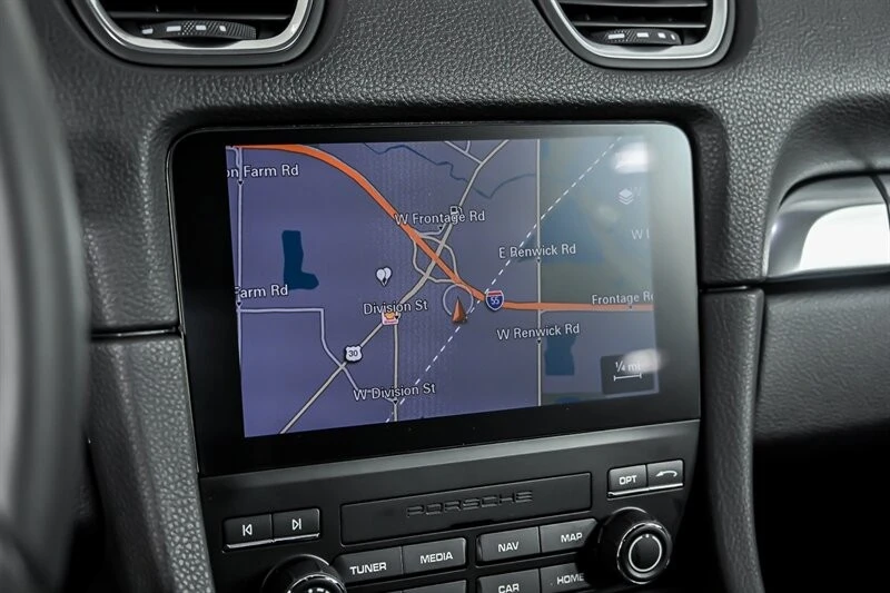 2025 Porsche 718 Cayman - Image 28 of 31