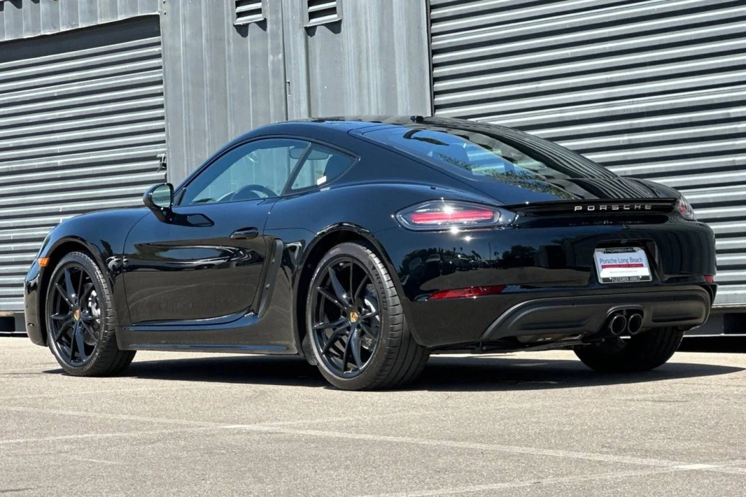2025 Porsche 718 Cayman - Image 3 of 4