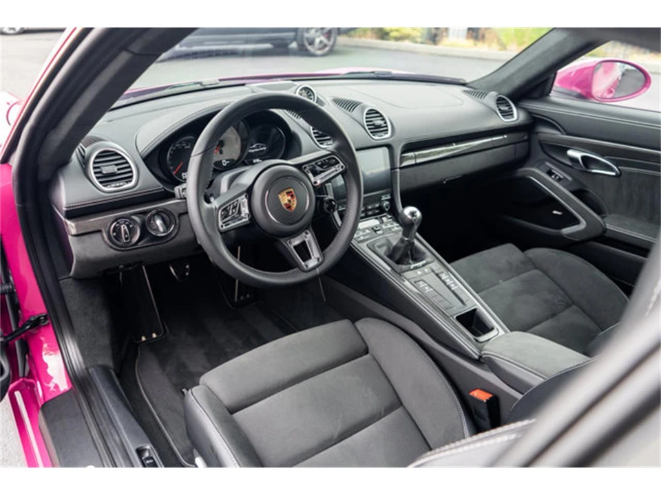 2025 Porsche 718 Cayman - Image 8 of 12