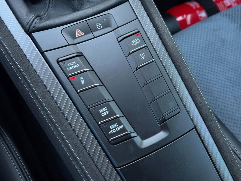 2025 Porsche 718 Cayman - Image 31 of 31