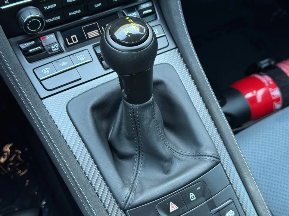 2025 Porsche 718 Cayman - Image 30 of 31