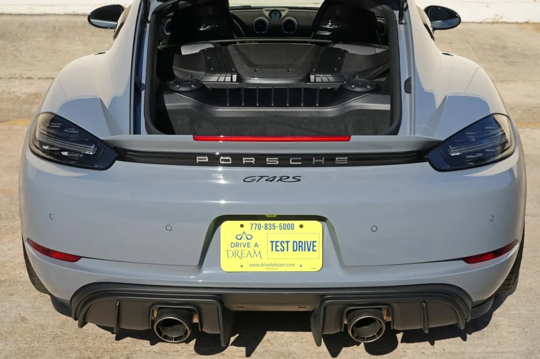 2025 Porsche 718 Cayman - Image 11 of 31
