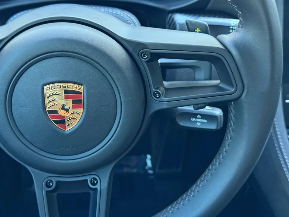 2025 Porsche 718 Cayman - Image 22 of 31