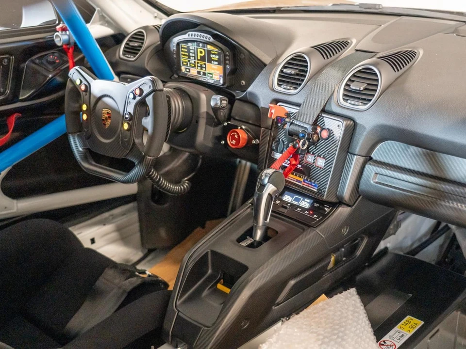 1995 Porsche 718 Cayman GT4 RS Clubsport - Image 25 of 27