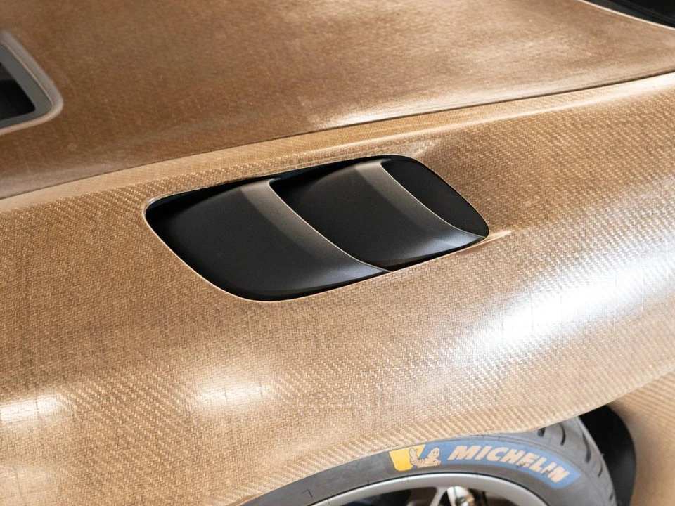 1995 Porsche 718 Cayman GT4 RS Clubsport - Image 22 of 27