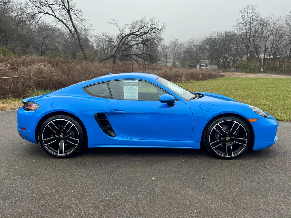2025 Porsche 718 Cayman - Image 7 of 21