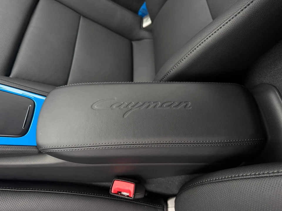 2025 Porsche 718 Cayman - Image 20 of 21