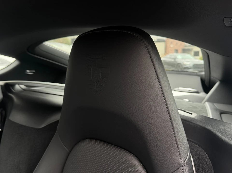 2025 Porsche 718 Cayman - Image 15 of 21