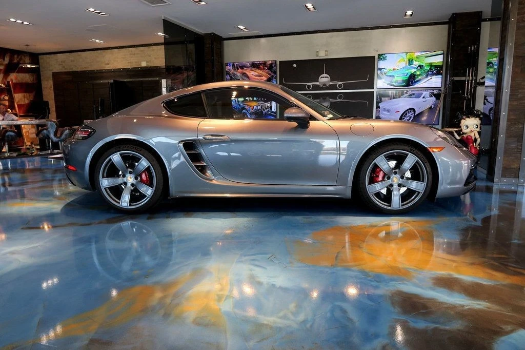 2025 Porsche 718 Cayman S - Image 10 of 21