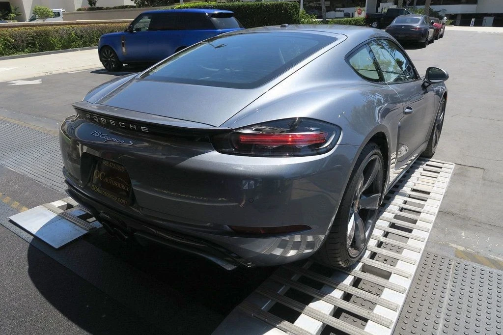 2025 Porsche 718 Cayman S - Image 9 of 21