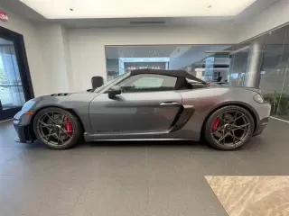 2025 Porsche 718 Boxster Spyder RS - Image 2 of 4